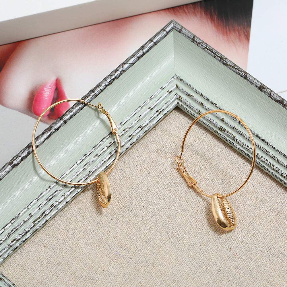 Simple Shell Hoop Earrings