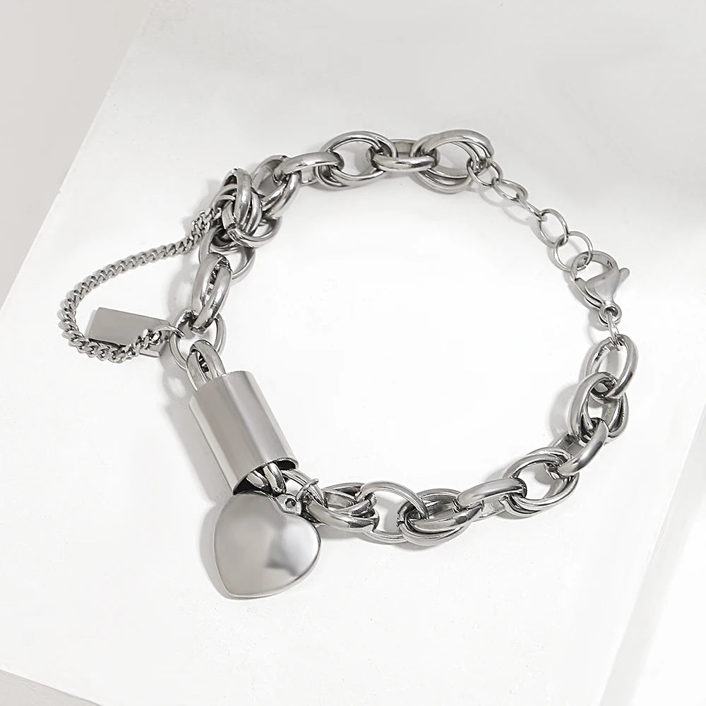 Chained Heart Bracelet