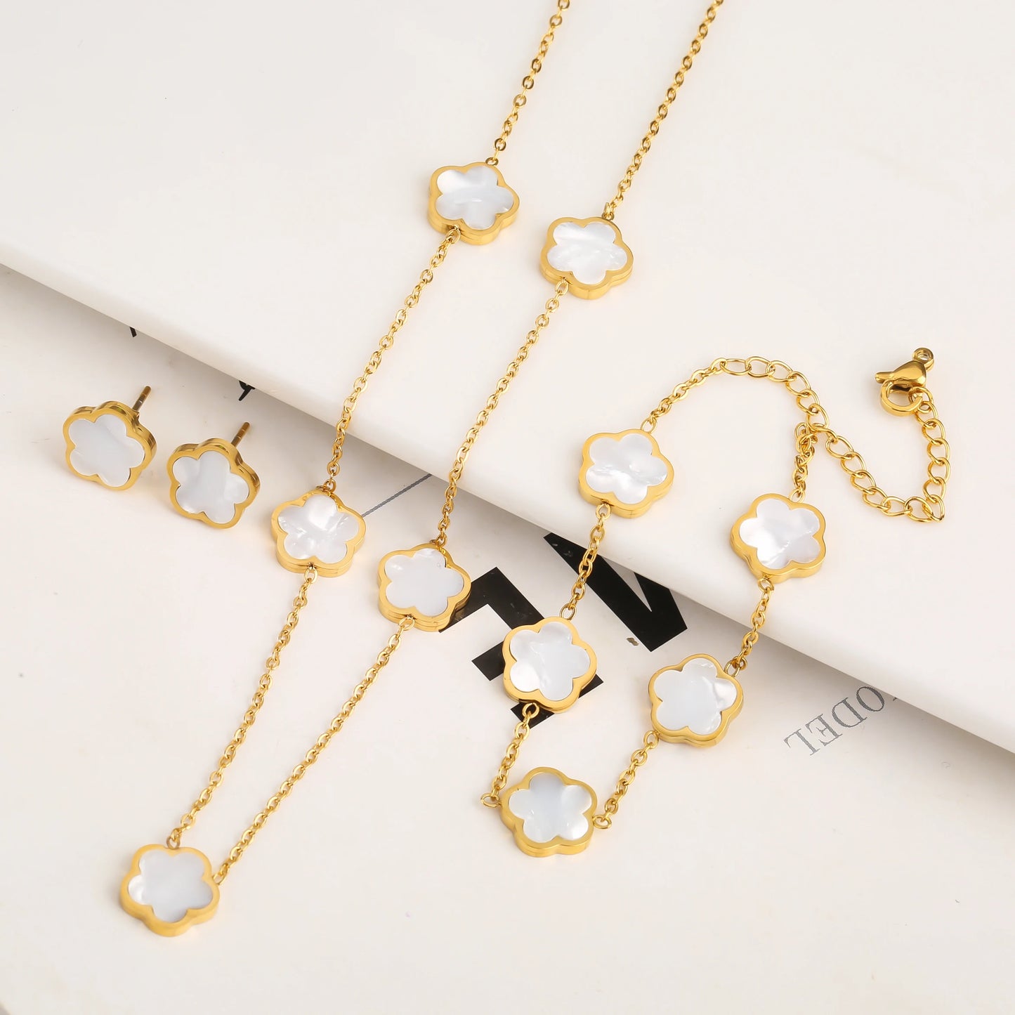 3 Pc Clover Jewelry Set