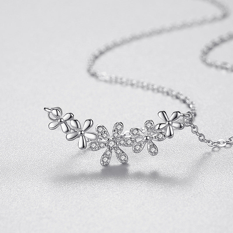 Sterling Silver Daisy Necklace - Forge & Form