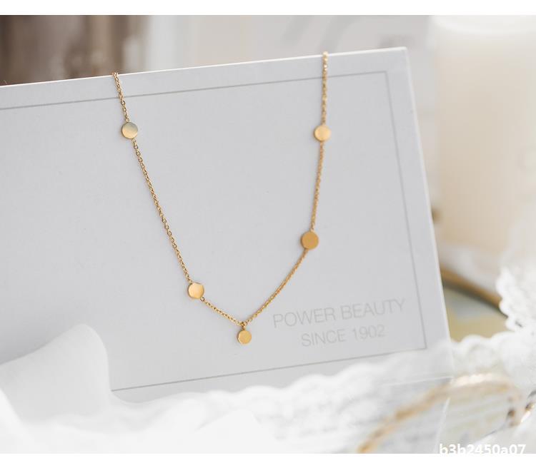 Dot Necklace