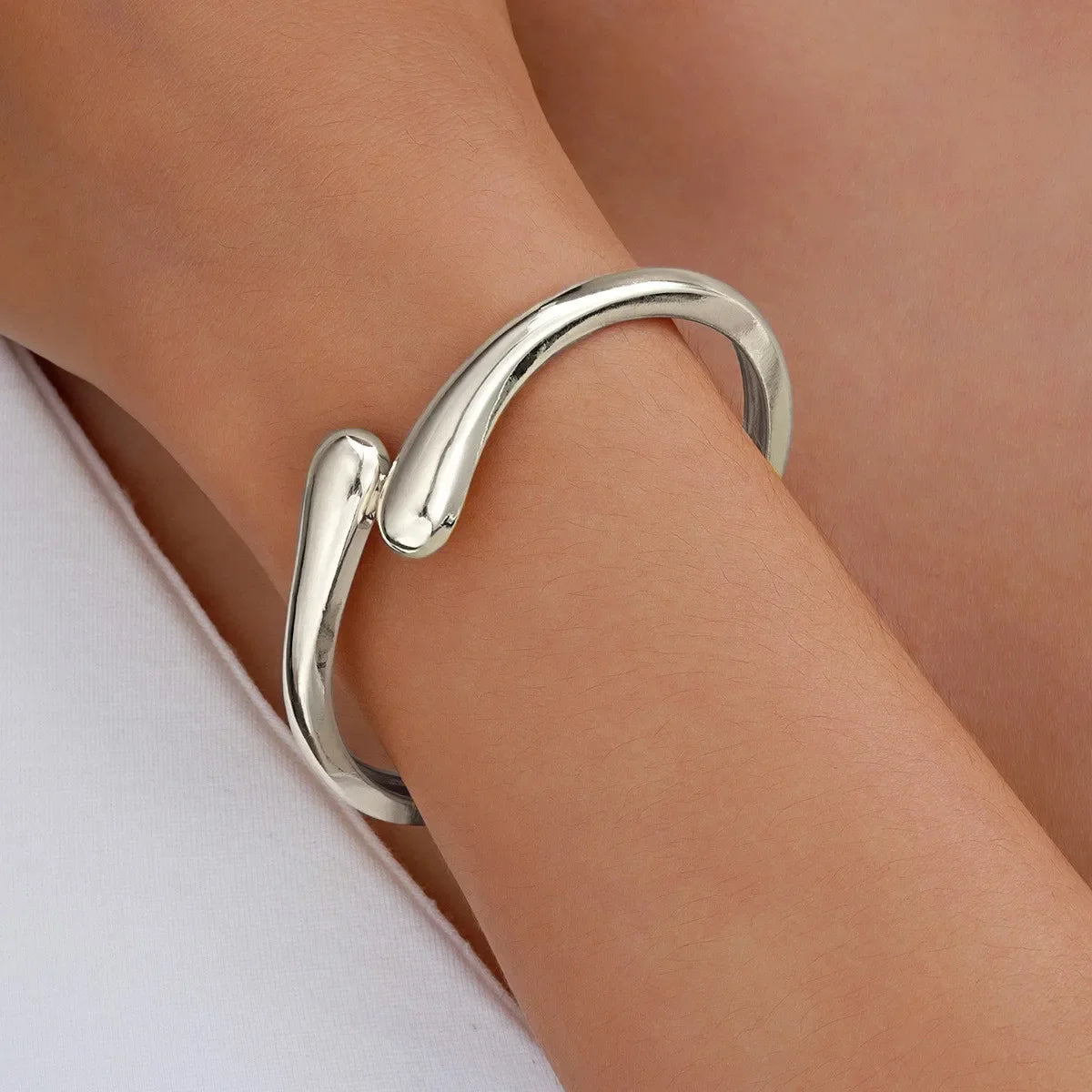Teardrop Bangle