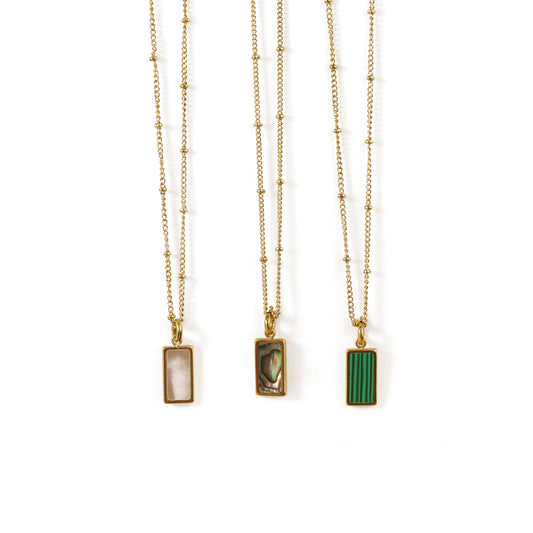 Shell Pendant Necklace