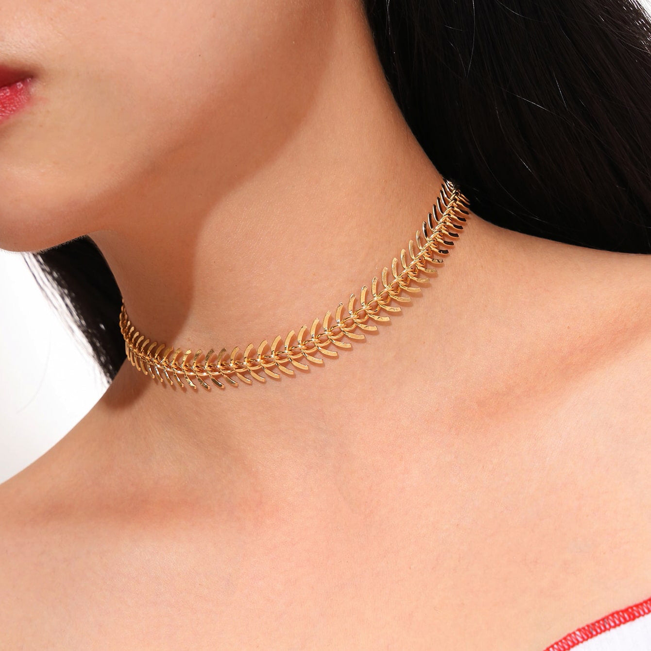 Fishbone Chain Necklace