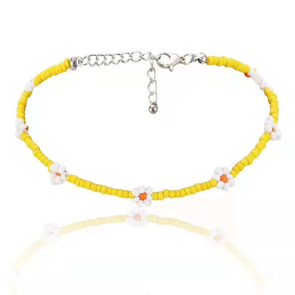 Daisy Beaded Choker