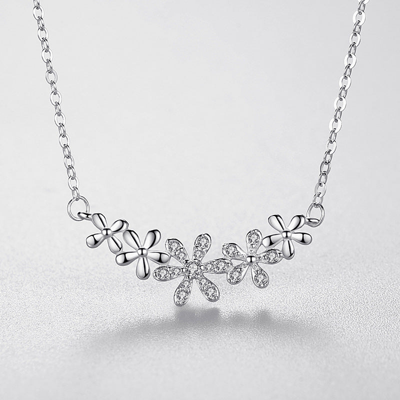Sterling Silver Daisy Necklace - Forge & Form