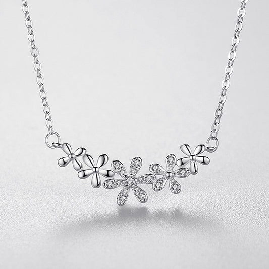 Sterling Silver Daisy Necklace - Forge & Form