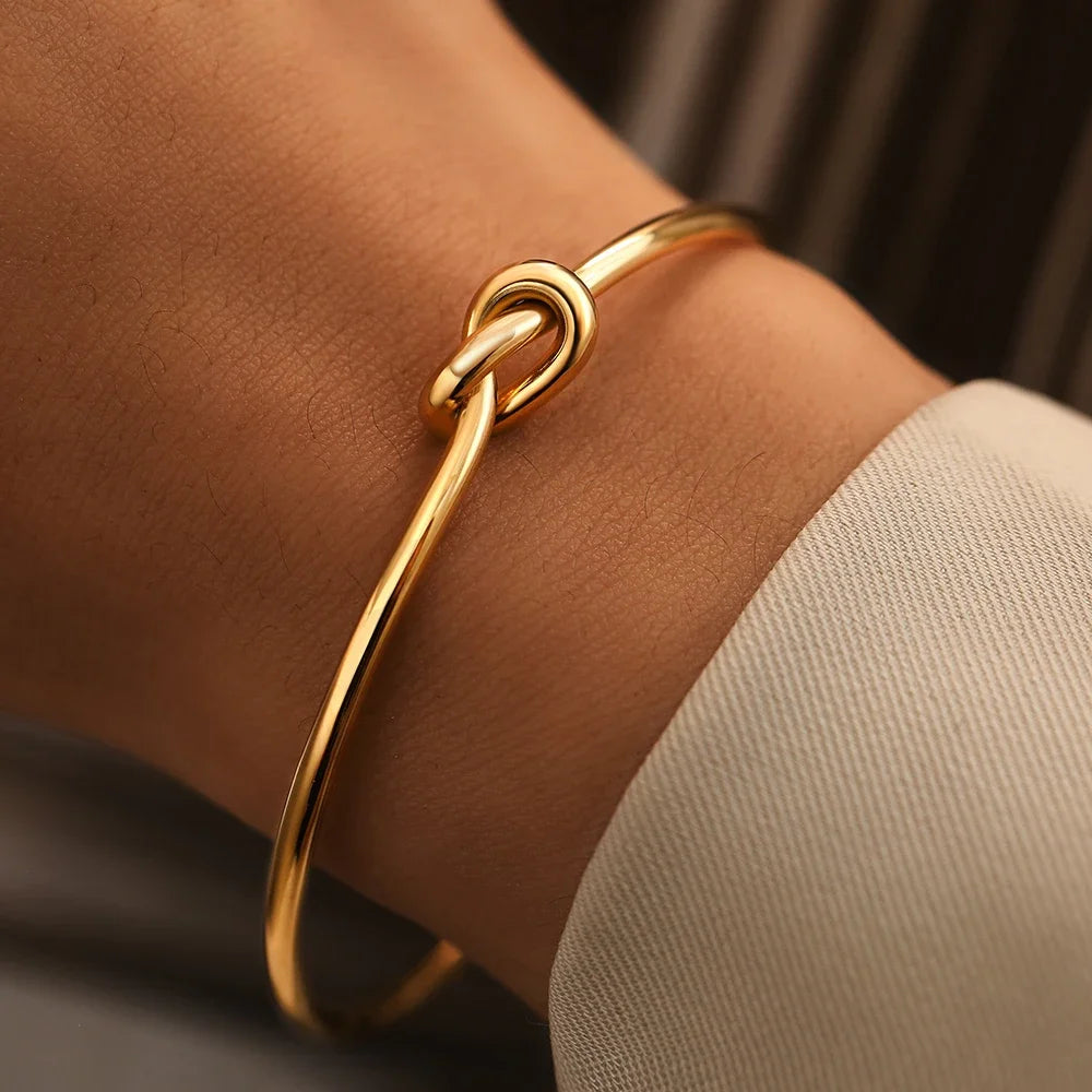 In A Knot Bangle