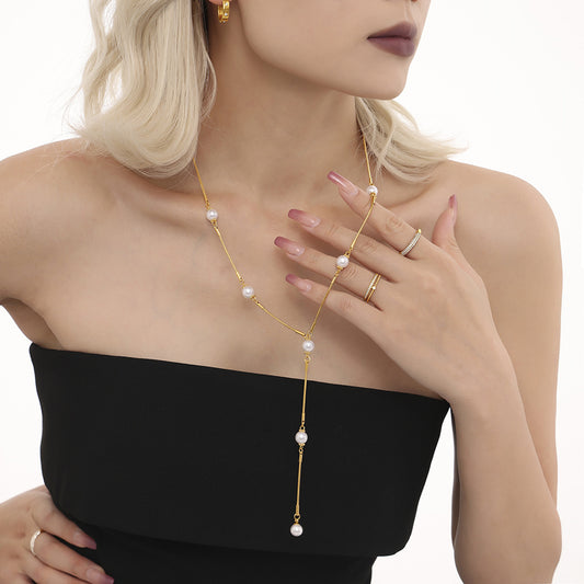 Large Pearl Lariat