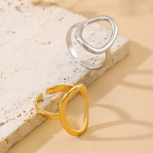 Geometric Oval Ring
